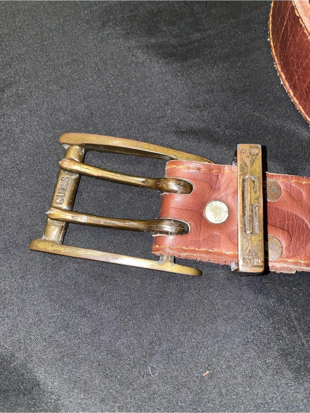 Men's Guess Classic Brown Leather Belt with Double Prong Brass Buckle